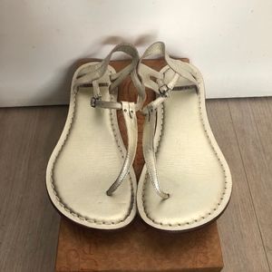 Bernardo Madonna Platinum Gold Sandals - 8M